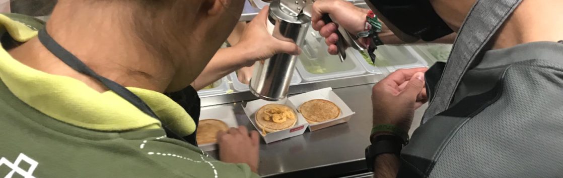 :: MC DONALD’S COM UMA EQUIPA MUITO ESPECIAL ::
